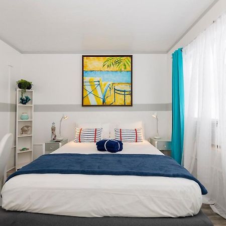 Miami Beach Suites & Bar Экстерьер фото