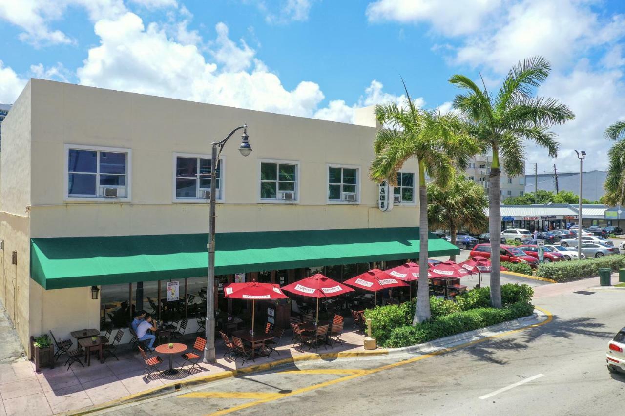 Miami Beach Suites & Bar Экстерьер фото